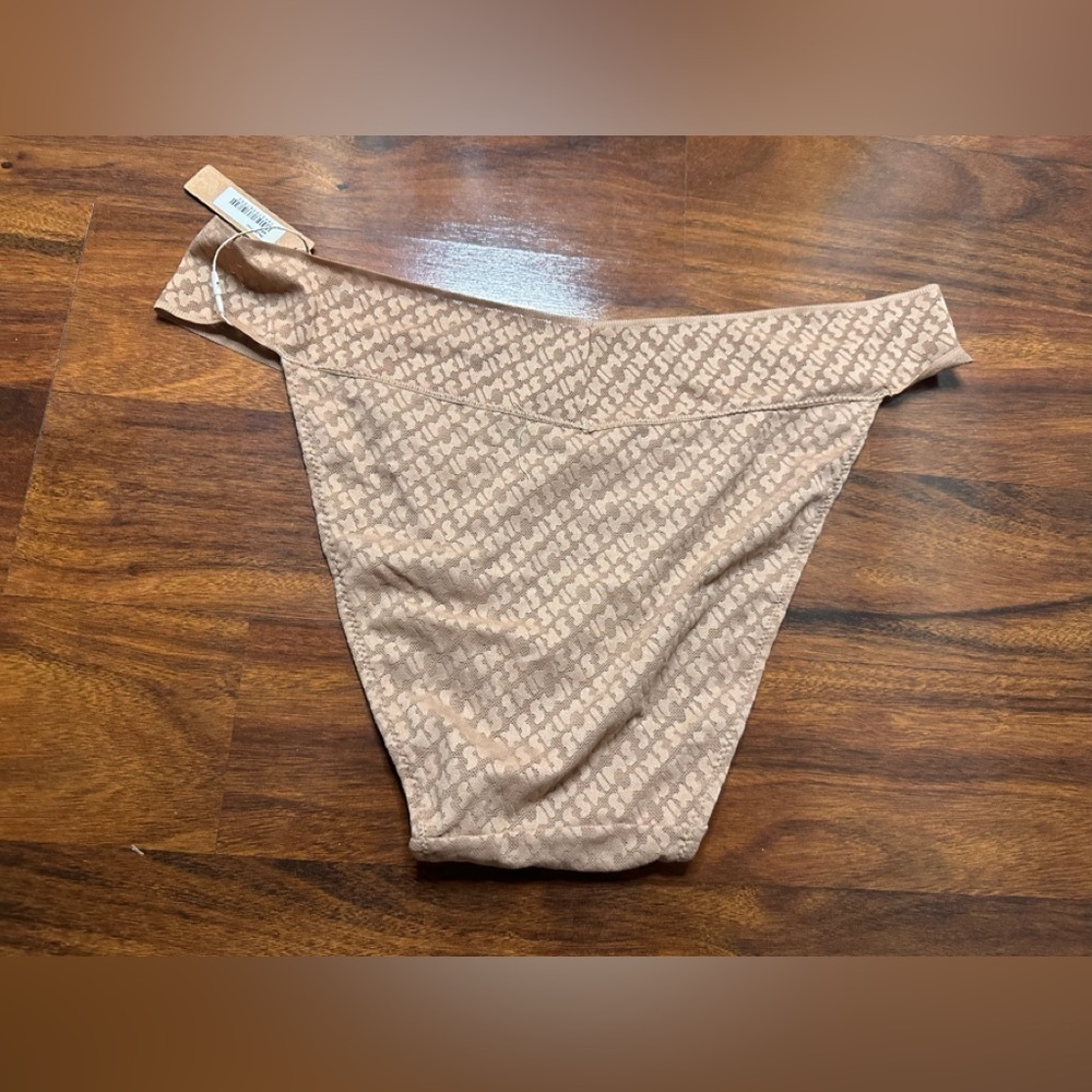 🤎 SKIMS Logo Mesh Cheeky Bikini Large NWT Sheer Stretch Underwear - Picture 3 of 4